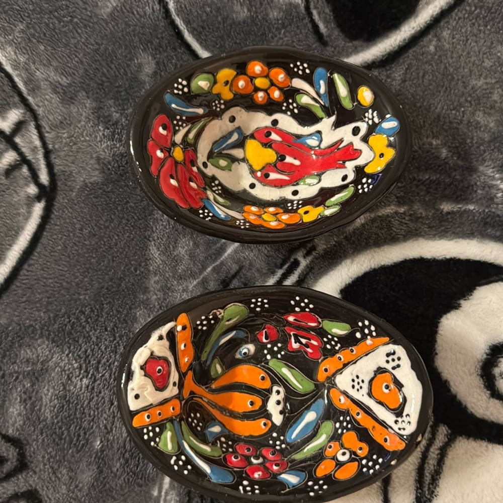 Set of 2 Aydin El Sanatlari Ceramic Turkish Pottery